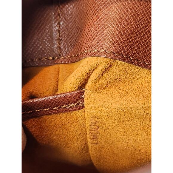 Louis Vuitton Monogram Salsa Musette Brown Canvas Shoulder Crossbody Bag - Picture 10 of 16